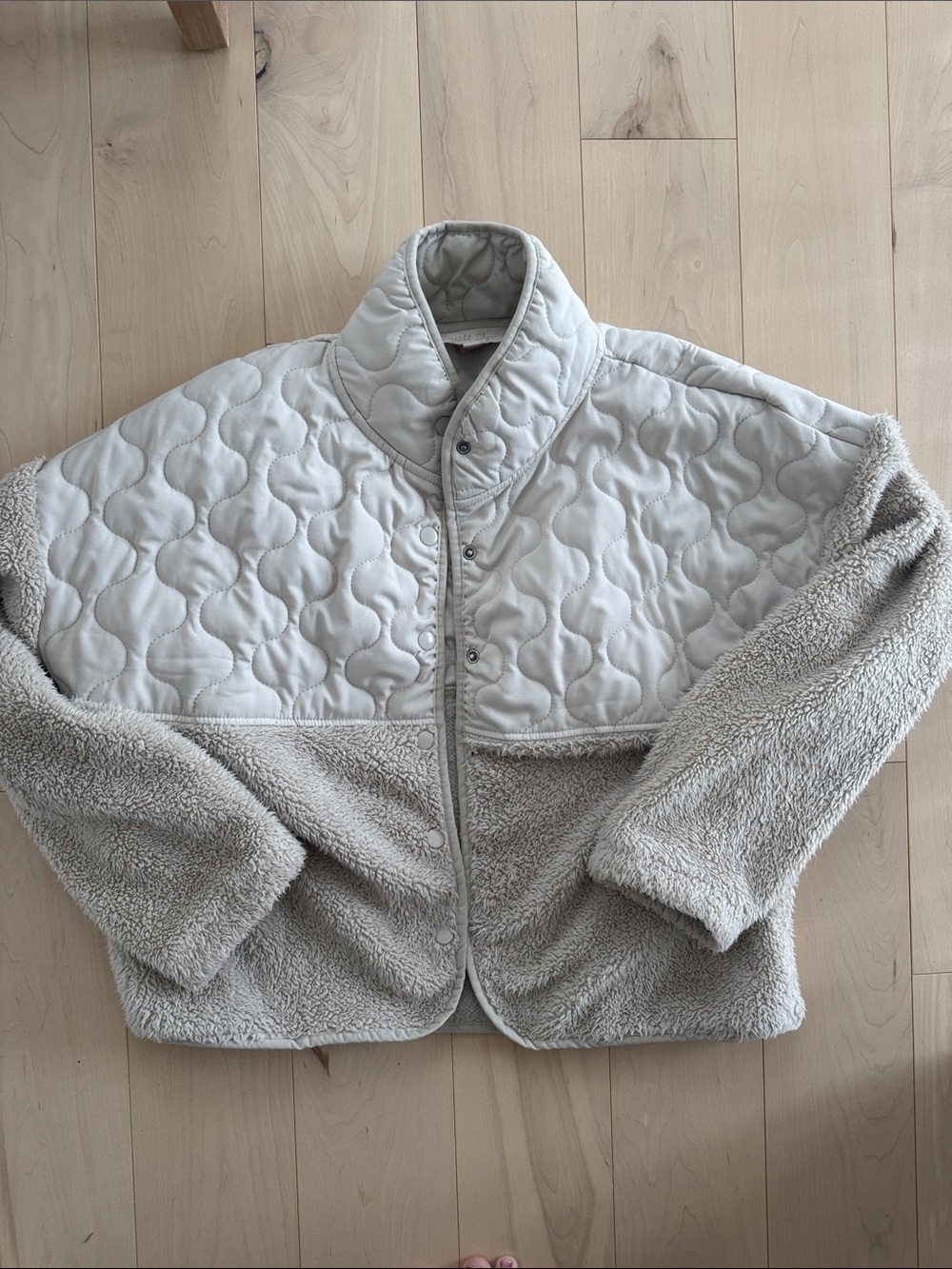 Cozy Quilted & Sherpa Jacket - Cream - Picture 2 of 3